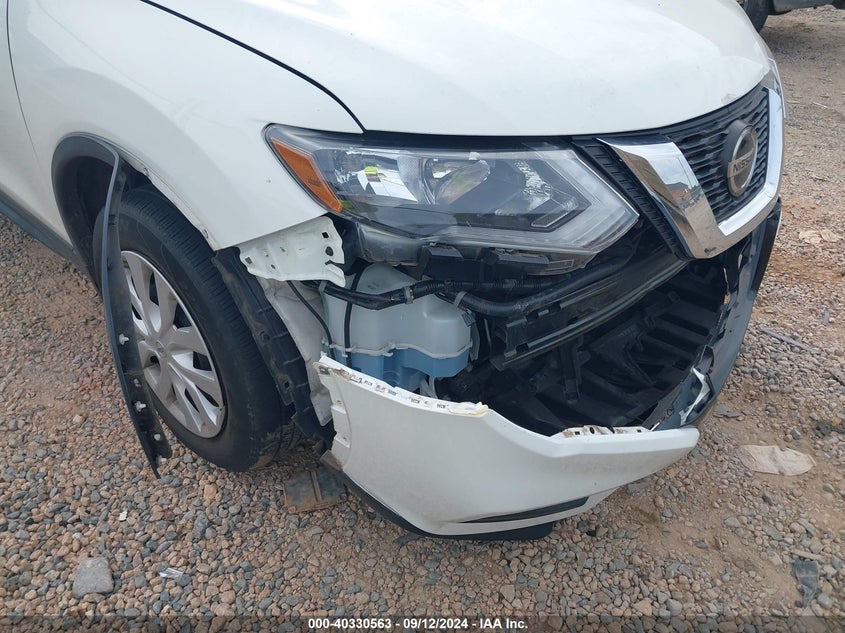 VIN 5N1AT2MV2KC845636 2019 NISSAN ROGUE S
