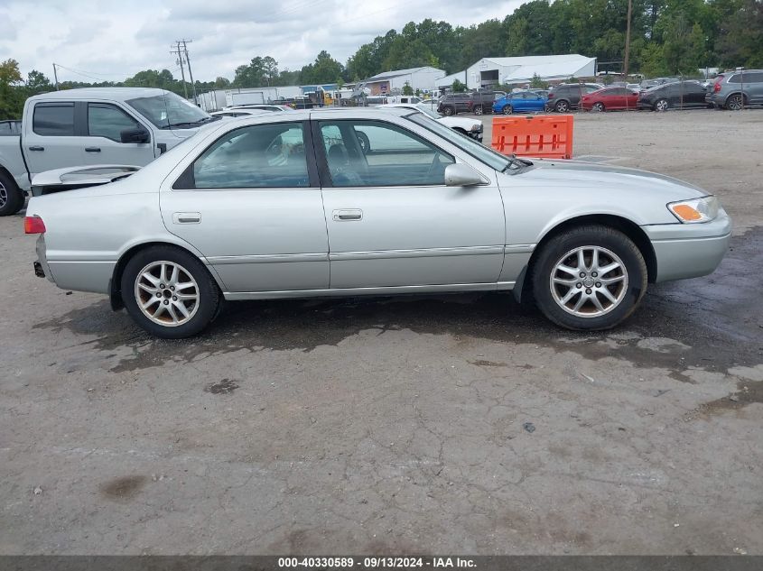 4T1BF28K51U961725 2001 Toyota Camry Xle V6