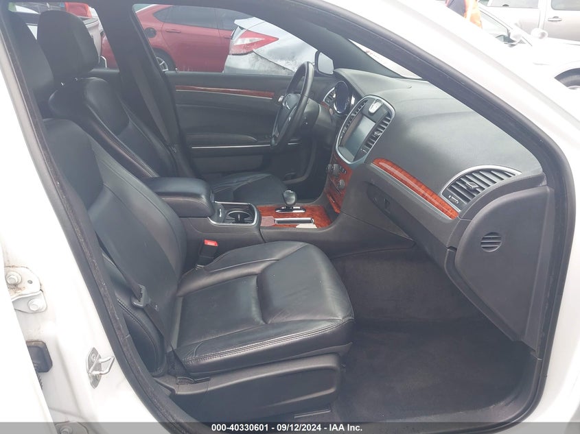 2014 CHRYSLER 300 - 2C3CCAAGXEH378470