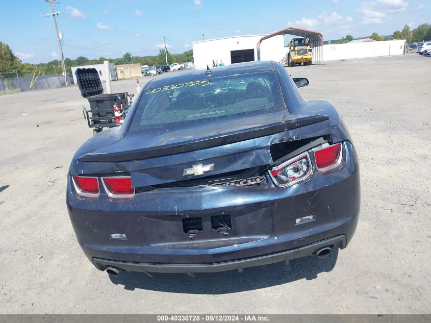 2013 Chevrolet Camaro Ls VIN: 2G1FA1E34D9186825 Lot: 40330725