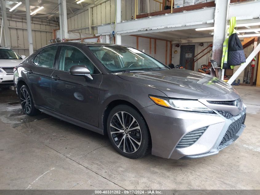 4T1B11HK5KU272326 2019 TOYOTA CAMRY - Image 1