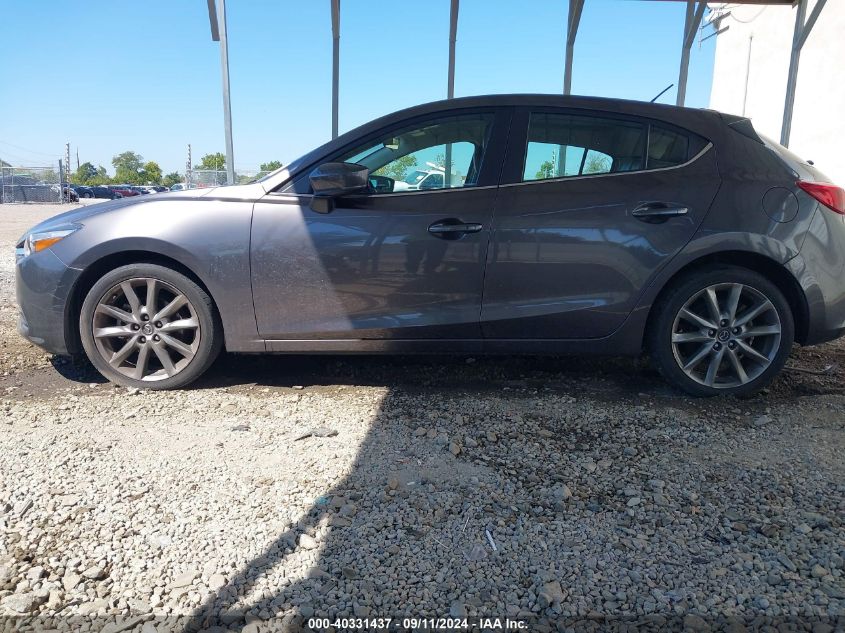 3MZBN1L34JM255428 2018 Mazda Mazda3 Touring