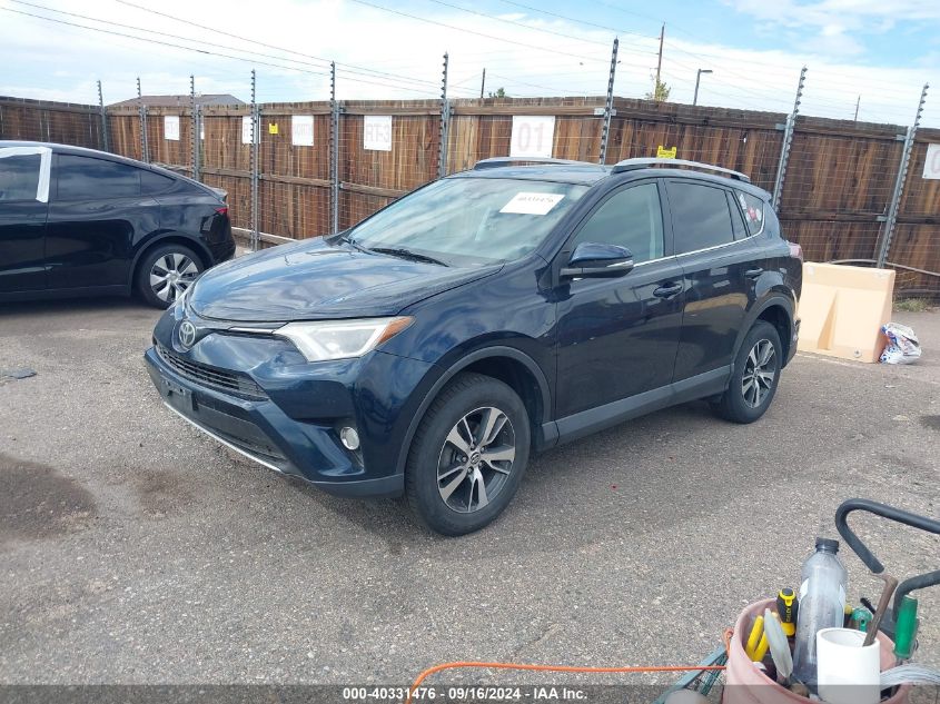 2T3WFREV9HW385485 2017 TOYOTA RAV 4 - Image 2