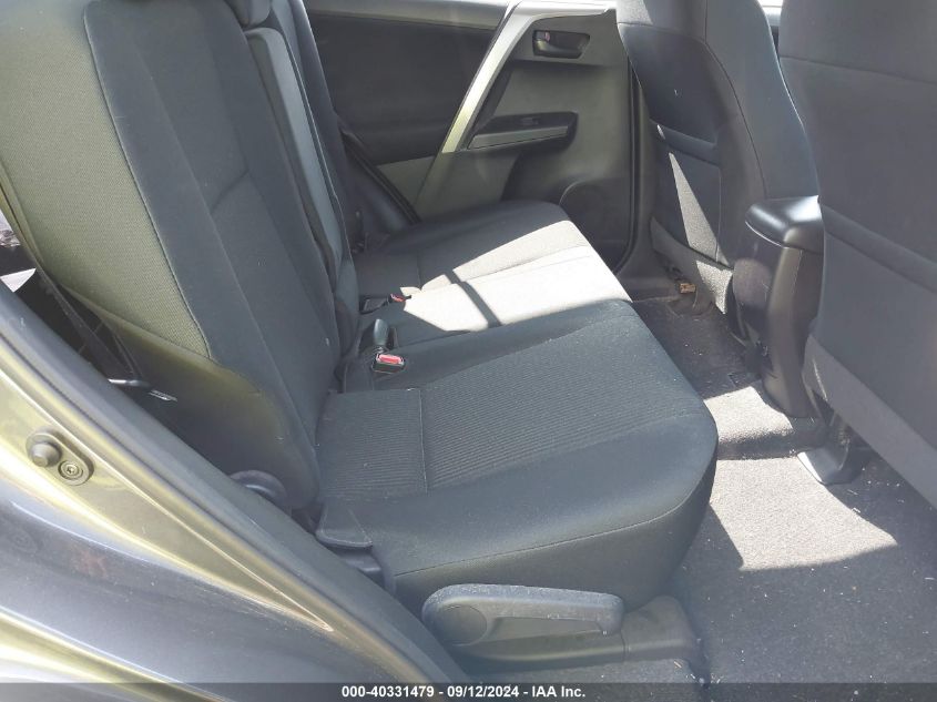 2T3ZFREV8HW364981 2017 Toyota Rav4 Le