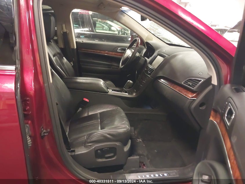2014 LINCOLN MKT ECOBOOST - 2LMHJ5ATXEBL58993