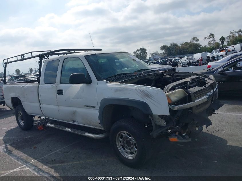 2006 Chevrolet Silverado C2500 Heavy Duty VIN: 1GCHC29U96E185981 Lot: 40331753