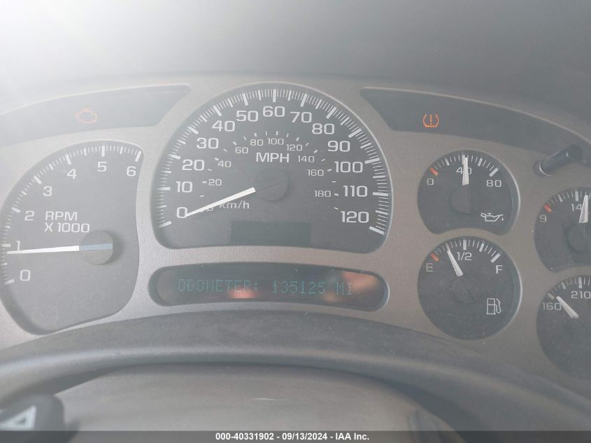 1GKEK63U95J157243 2005 GMC Yukon Denali