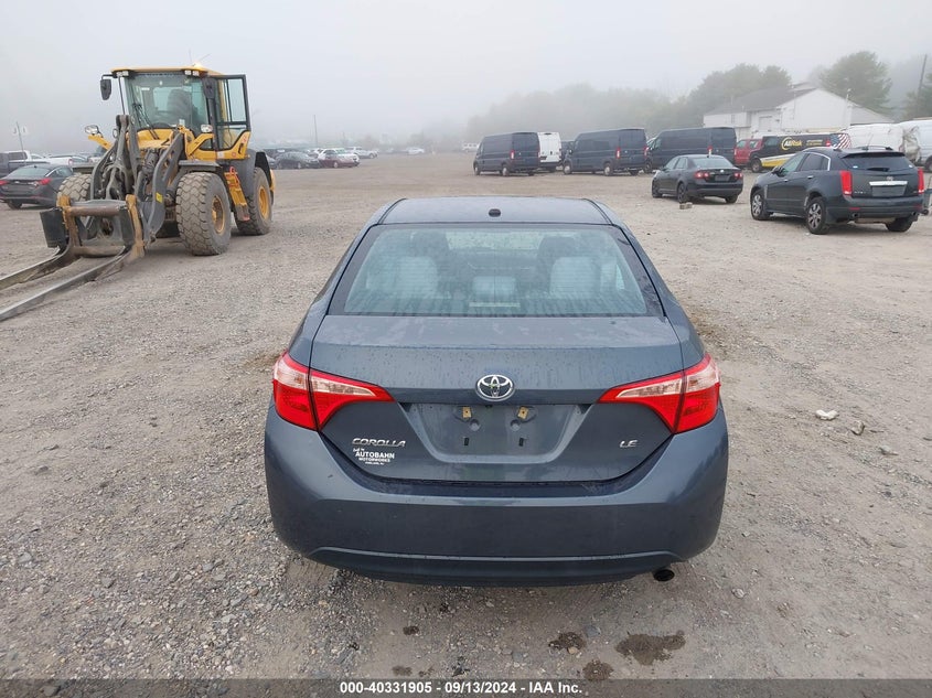 VIN 2T1BURHE3JC037486 2018 TOYOTA COROLLA LE