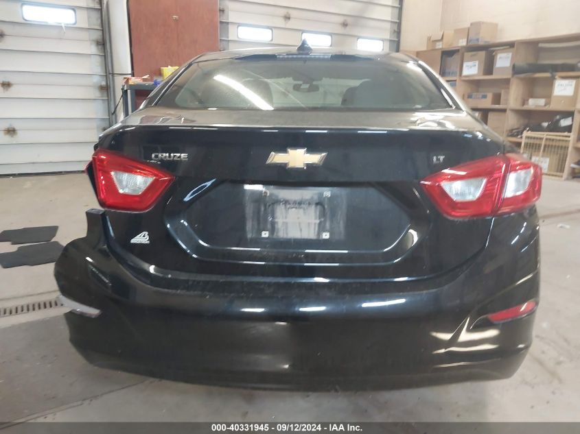 2018 Chevrolet Cruze Lt Auto VIN: 1G1BE5SM9J7172746 Lot: 40331945