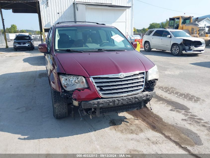 2008 Chrysler Town & Country Touring VIN: 2A8HR54P38R758082 Lot: 40332013