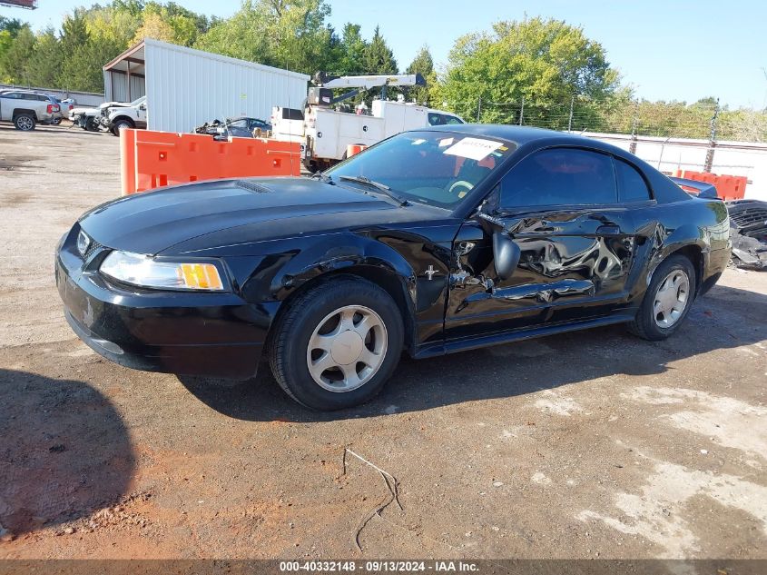 2000 Ford Mustang VIN: 1FAFP4040YF200679 Lot: 40332148