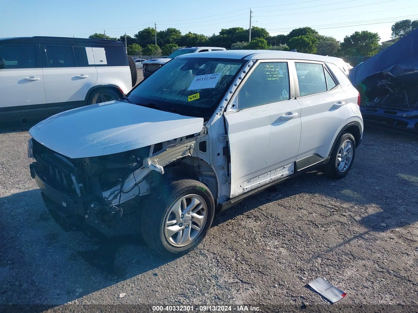 VIN KMHRB8A3XMU065649 2021 HYUNDAI VENUE SE