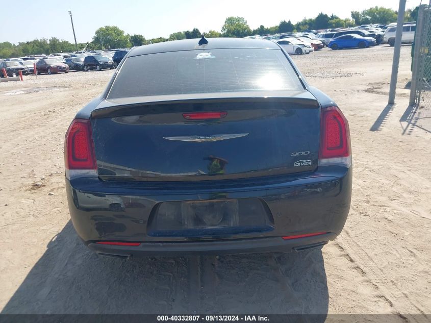 2C3CCABGXHH619107 2017 Chrysler 300 S