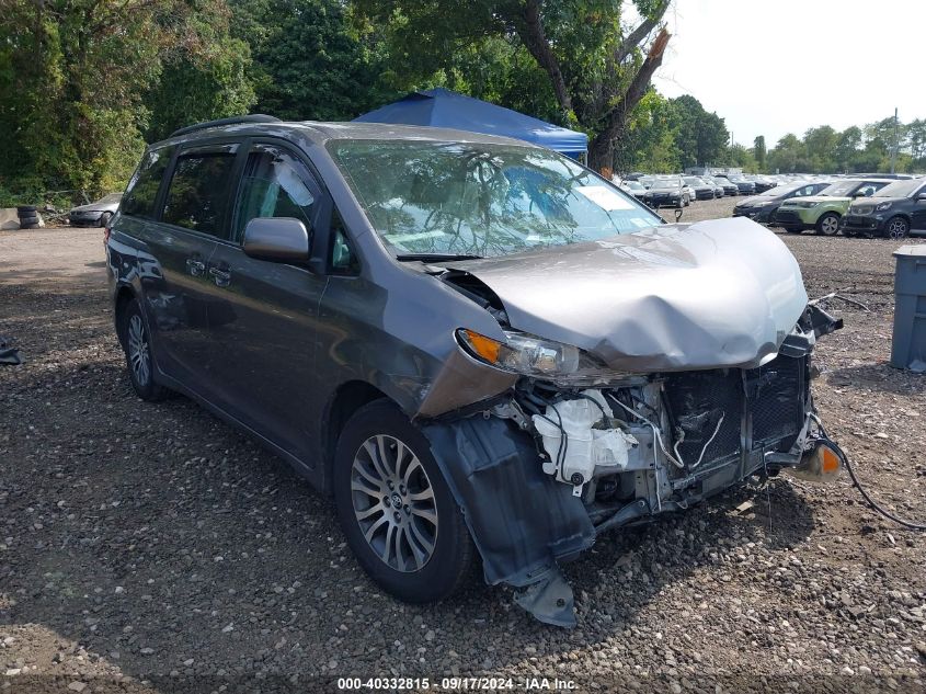 5TDYZ3DC2JS906910 2018 TOYOTA SIENNA - Image 1