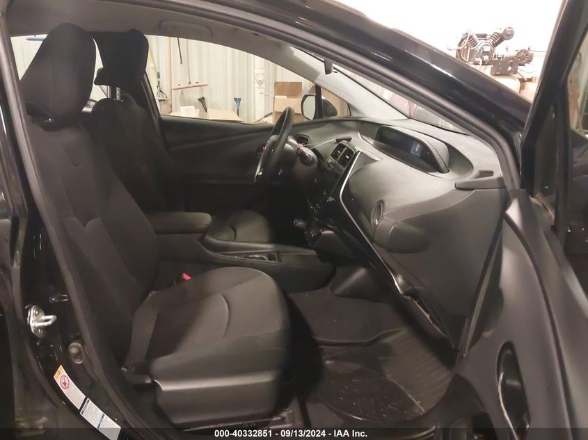 2019 TOYOTA PRIUS LE - JTDL9RFU2K3002304