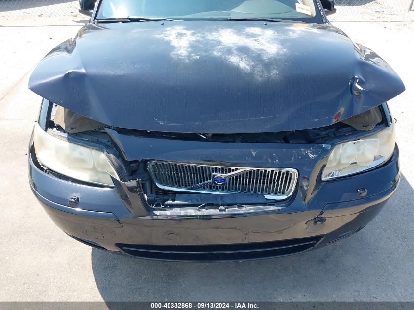 2007 Volvo V70 2.4 VIN: YV1SW612X72667080 Lot: 40332868