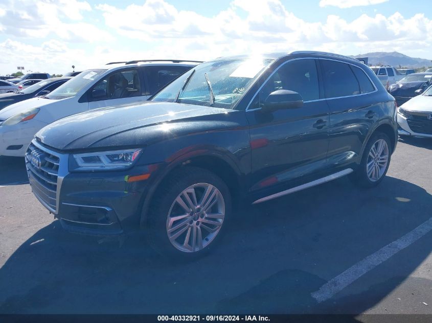 VIN WA1CNAFY1J2098697 2018 Audi Q5, 2.0T Premium/2.... no.2