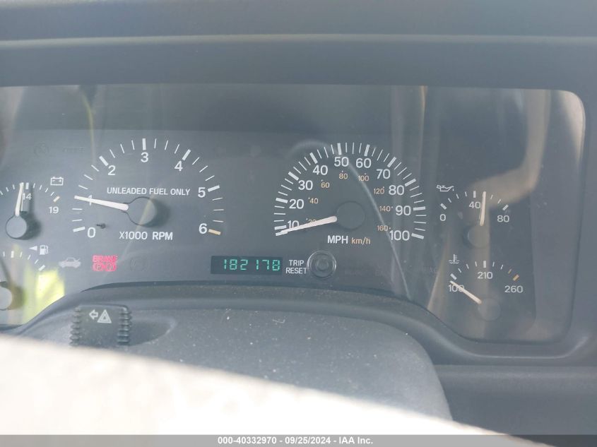 1999 Jeep Cherokee Classic/Sport VIN: 1J4FF68S5XL582617 Lot: 40332970