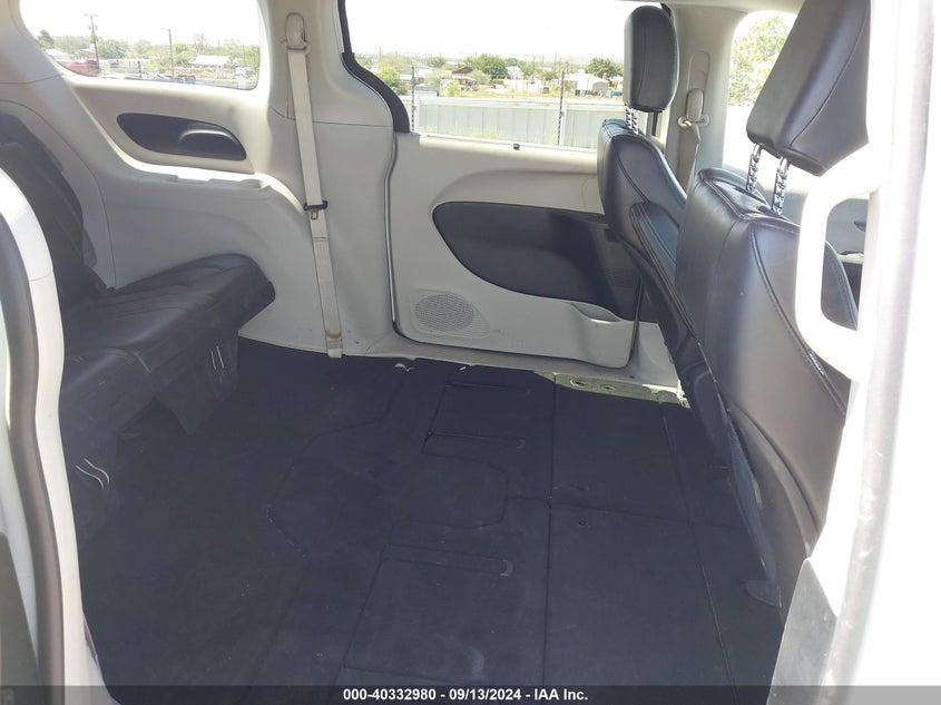 VIN 2C4RC1BGXPR559845 2023 CHRYSLER PACIFICA TOURING L