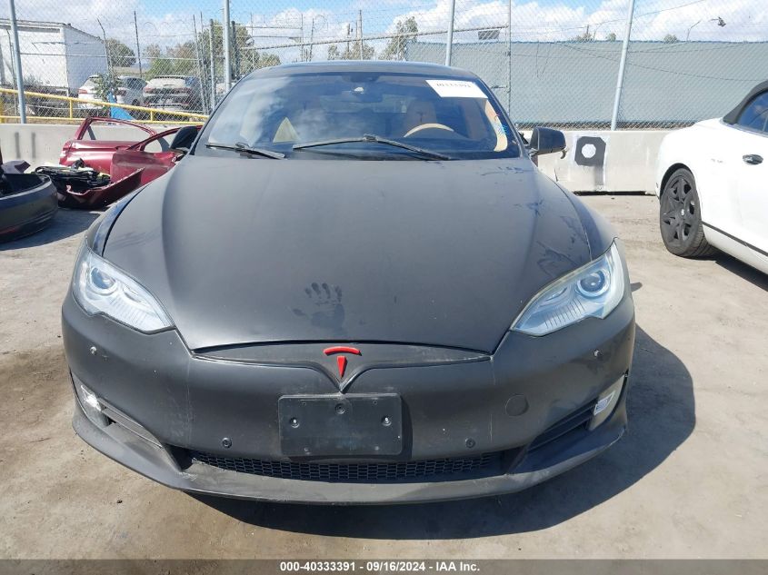 2013 Tesla Model S VIN: 5YJSA1DN3DFP10695 Lot: 40333391