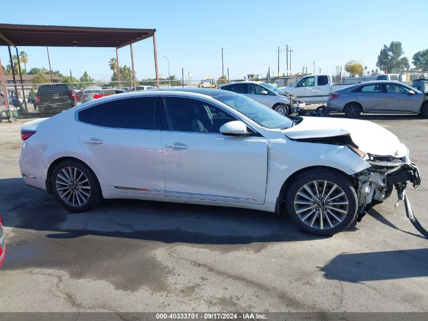 KNALC4J13H5057257 2017 Kia Cadenza Premium