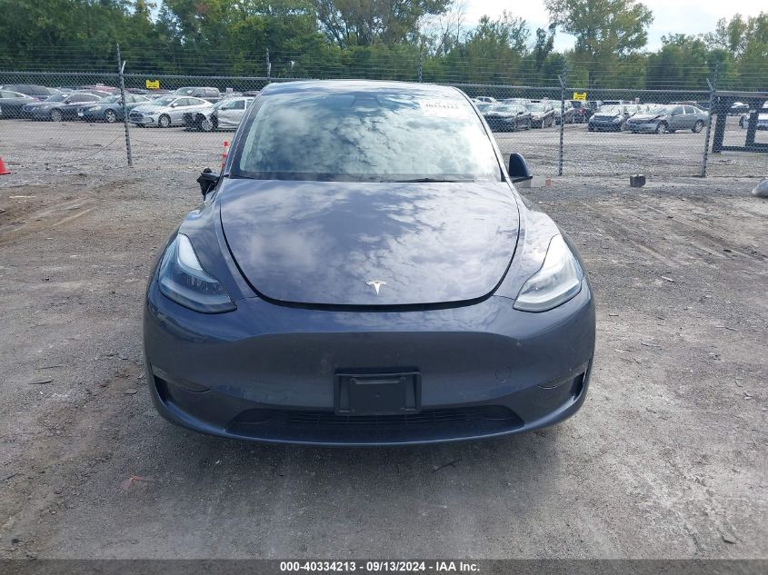 2022 Tesla Model Y VIN: 7SAYGDEF7NF312802 Lot: 40334213