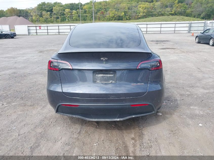 2022 Tesla Model Y VIN: 7SAYGDEF7NF312802 Lot: 40334213