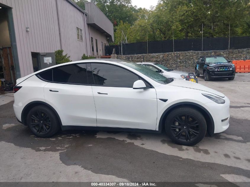 2020 Tesla Model Y Long Range Dual Motor All-Wheel Drive VIN: 5YJYGDEE2LF055808 Lot: 40334307