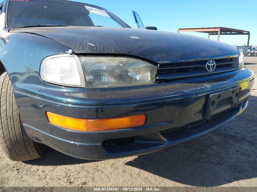 4T1VK12E5NU045350 1992 Toyota Camry Le