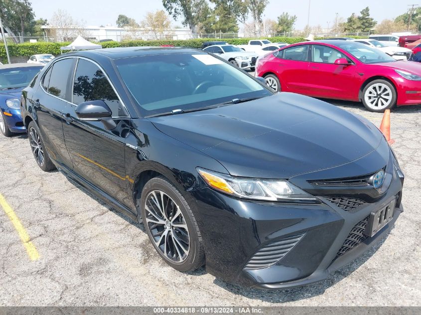 4T1B21HK6JU509143 2018 TOYOTA CAMRY - Image 1