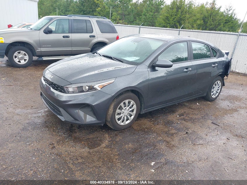 VIN 3KPF24AD1RE687670 2024 KIA FORTE LX