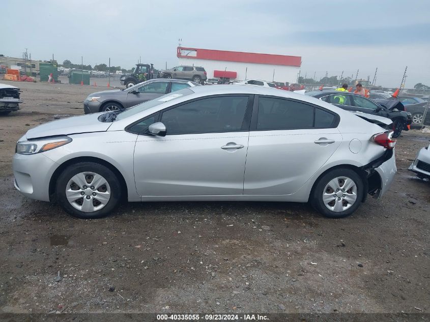 2018 Kia Forte Lx VIN: 3KPFL4A77JE185757 Lot: 40335055