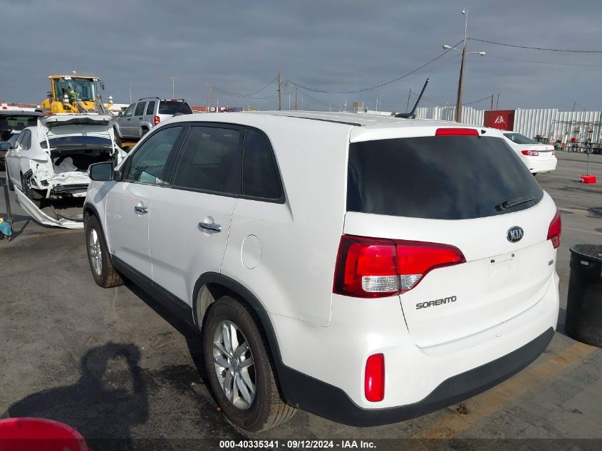 VIN 5XYKTCA6XFG602945 2015 KIA Sorento, LX no.3