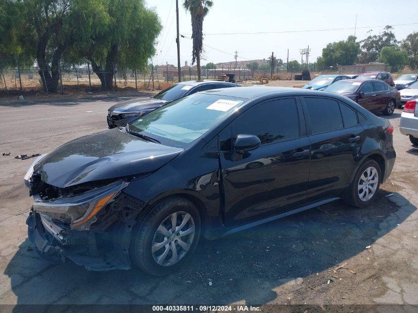 5YFEPMAE5NP373910 2022 TOYOTA COROLLA - Image 2