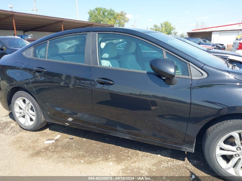 2019 Chevrolet Cruze Ls VIN: 1G1BC5SM0K7149590 Lot: 40335875