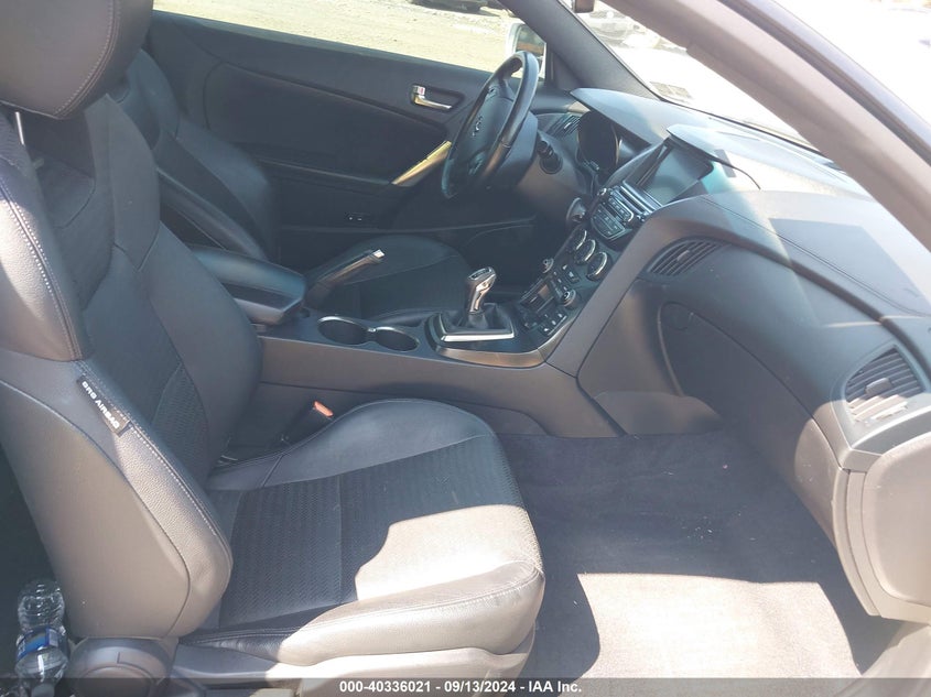 2015 HYUNDAI GENESIS 3.8 ULTIMATE - KMHHU6KJ5FU125086