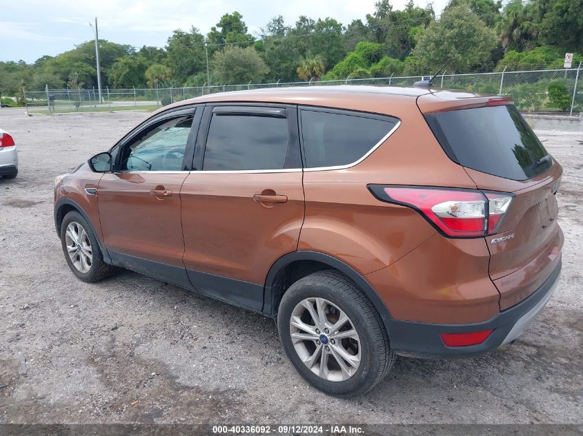 2017 FORD ESCAPE SE - 1FMCU9GD0HUC46139