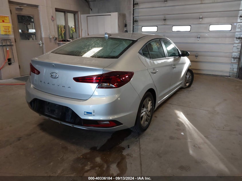 VIN 5NPD84LF7KH477595 2019 HYUNDAI ELANTRA SEL