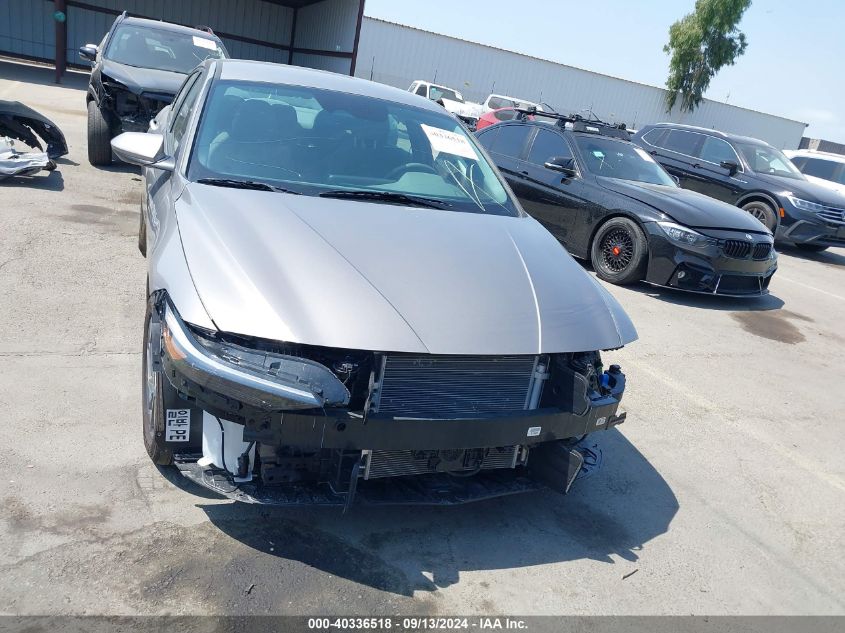 2024 Hyundai Elantra Hybrid Blue VIN: KMHLM4DJ1RU104784 Lot: 40336518