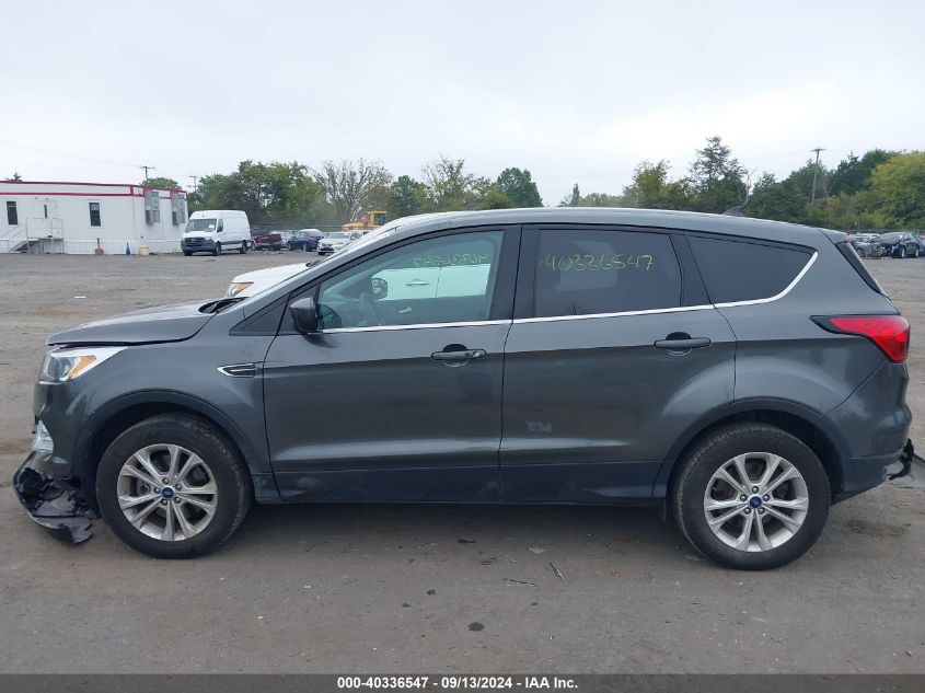 2019 FORD ESCAPE SE - 1FMCU9GD2KUA91195