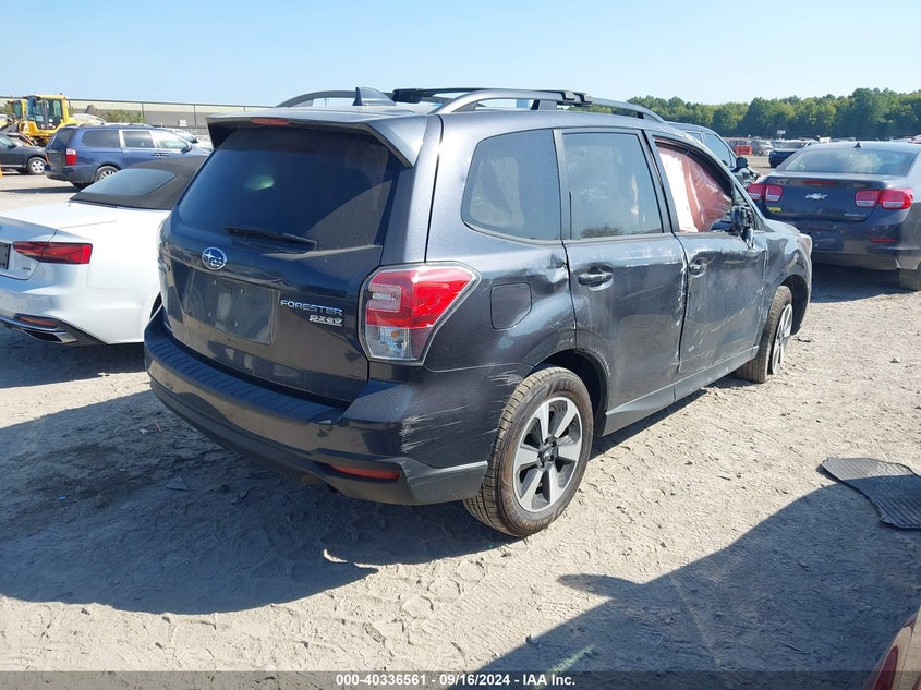 VIN JF2SJAGC9HH593237 2017 SUBARU FORESTER 2.5I PREMIUM