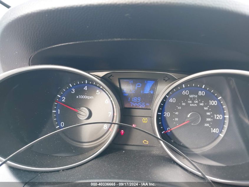 KM8JU3AC7AU070796 2010 Hyundai Tucson Gls