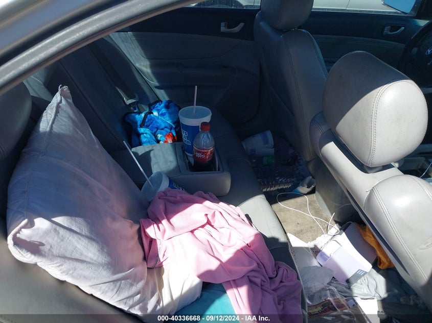 2007 HYUNDAI SONATA VIN: 5NPEU46F37H210957