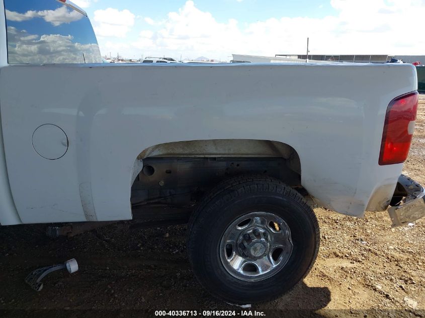 2008 Chevrolet Silverado 2500Hd Lt W/1Lt VIN: 1GCHC29K18E215606 Lot: 40336713