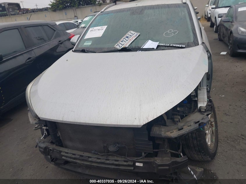 2017 HYUNDAI TUCSON SE - KM8J33A49HU336115