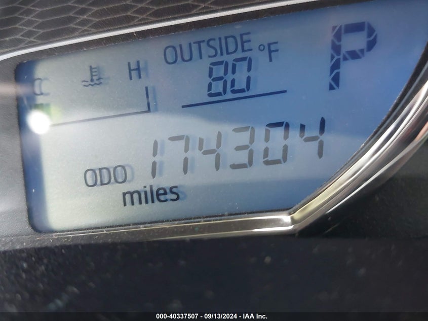 2014 TOYOTA COROLLA LE - 2T1BURHE6EC142092