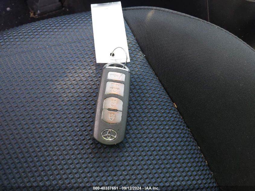 2017 Toyota Yaris Ia VIN: 3MYDLBYV4HY148093 Lot: 40337651