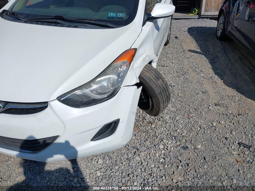 5NPDH4AE7DH303975 2013 Hyundai Elantra Gls