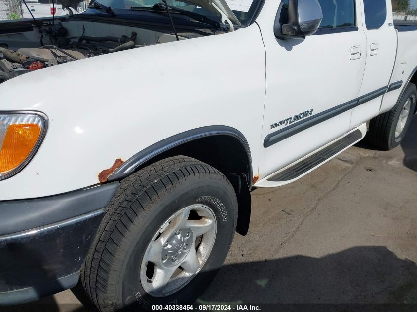 2000 Toyota Tundra Sr5 V8 VIN: 5TBBT4411YS066777 Lot: 40338454