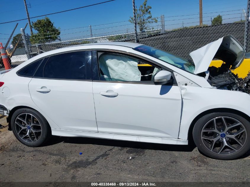 2015 Ford Focus Se VIN: 1FADP3F23FL262129 Lot: 40338468